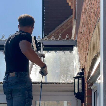Conservatory and conservatory roof cleaning